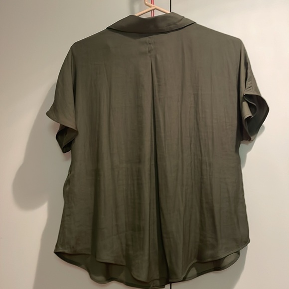 Banana Republic Resort Shirt button down green top XS - Picture 3 of 4